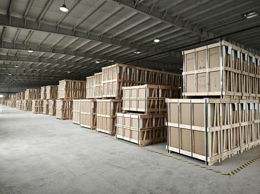 0.55mm 스위치 패널 커버용 초박형 플로트 유리 – 저철분 고투과성 연필 경도 9H 4PB 9-12um